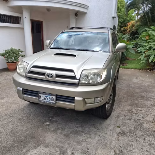 Se vende camioneta Four runner