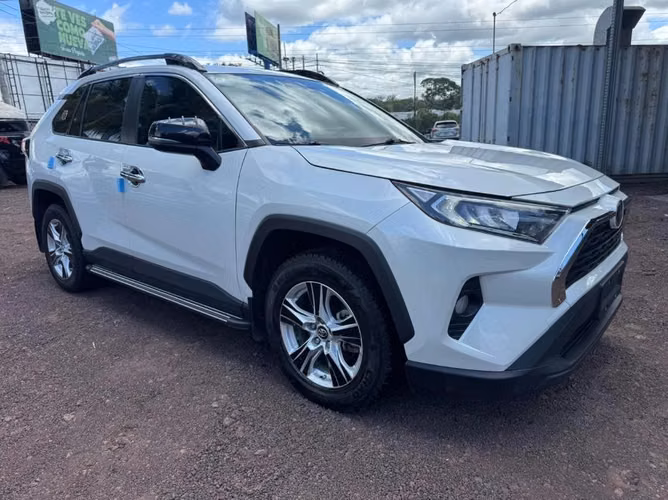 Toyota rav4 año 2023  full extras - Imagen 5