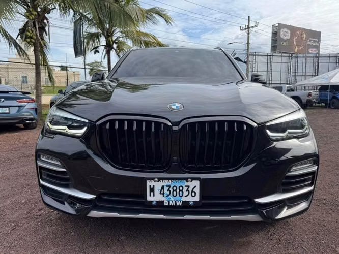 Bmw x5 año 2022 - Imagen 1