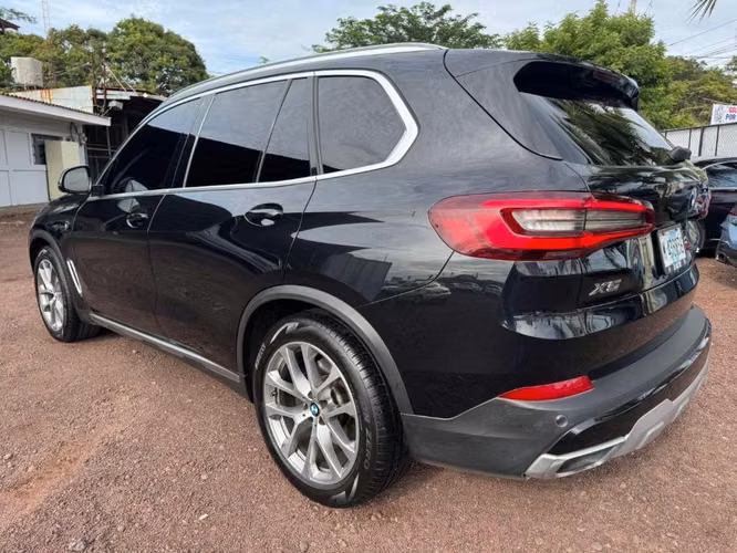 Bmw x5 año 2022 - Imagen 3