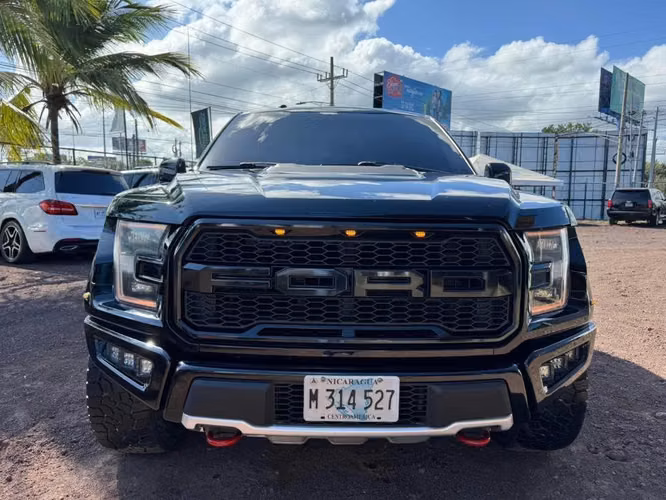 Ford f150 raptor año 2020 - Imagen 1