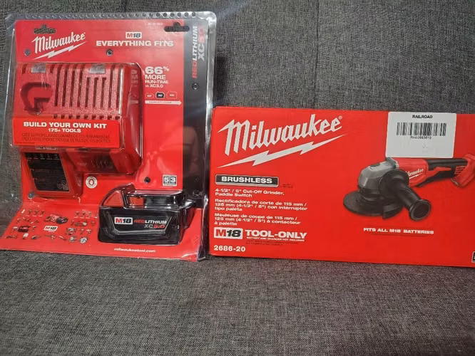 Vendo amoladora angular Milwaukee