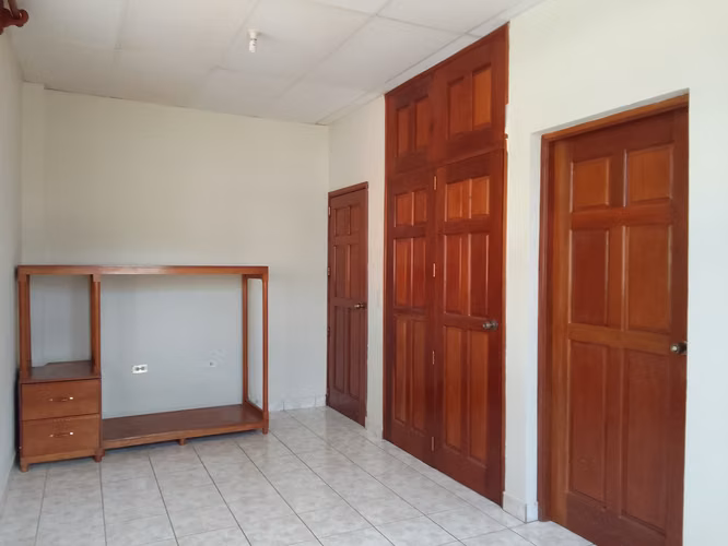 Venta de Casa en Carretera a Masaya - Imagen 14