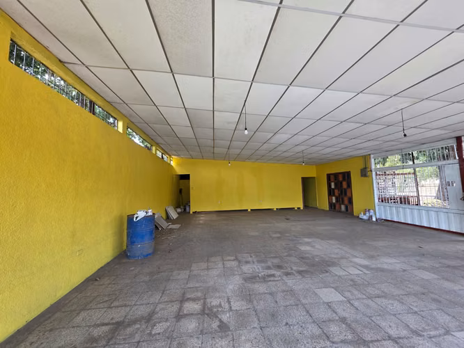 AG. SE RENTA LOCAL COMERCIAL EN NINDIRI