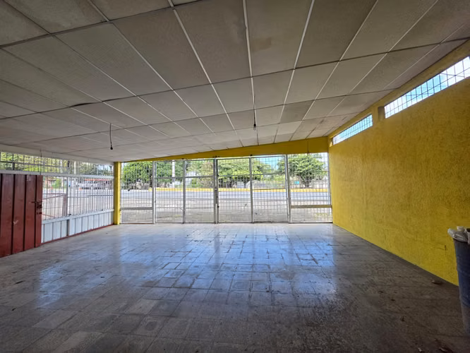 AG. SE RENTA LOCAL COMERCIAL EN NINDIRI