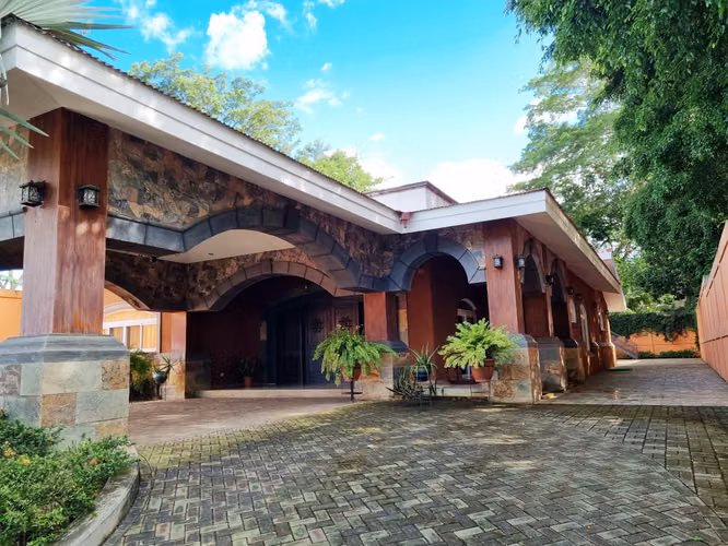 Venta de Casa Residencial Estancia de Monteverde