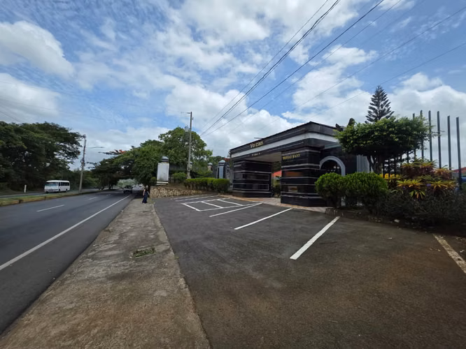 AG. SE RENTA PROPIEDAD COMERCIAL EN CARRETERA MASAYA - Imagen 8