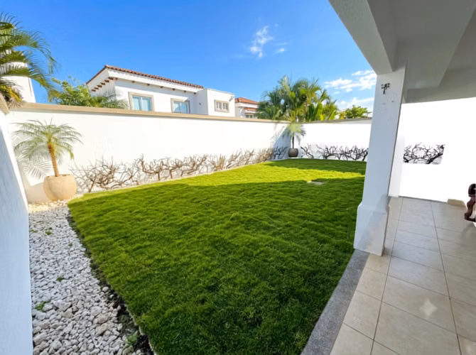 RENTA DE CASA NUEVA EN CONDOMINIO SENDEROS DE LAS COLINAS!!LAM - Imagen 2