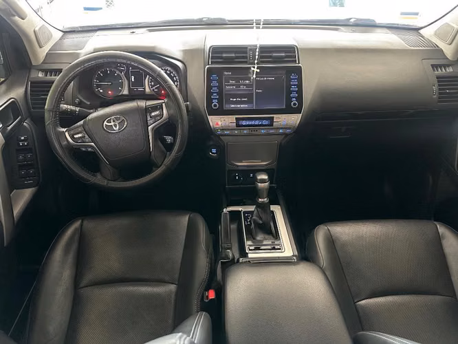 TOYOTA LAND CRUISER PRADO TXL AÑO 2022 - Imagen 5