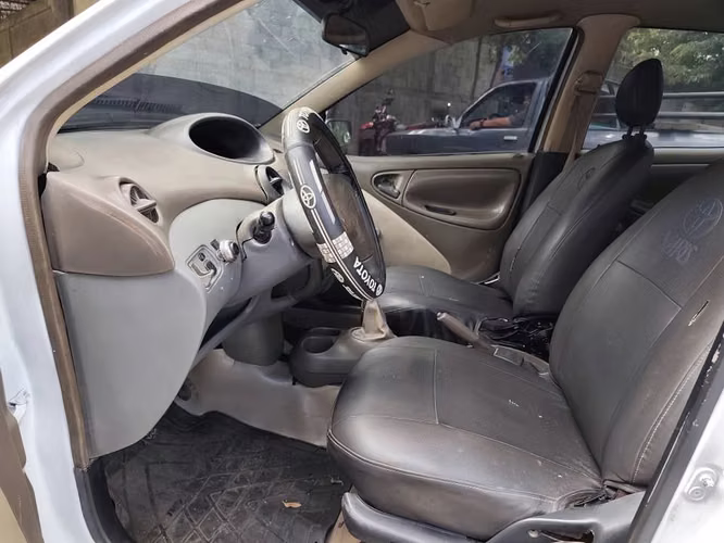 Toyota Yaris Año 2004 Mecanica