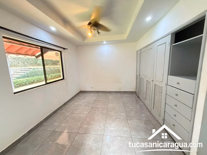Rento casa En las Colinas Managua - Imagen 9