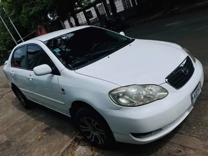 Toyota Corolla Año 2007 blanco Mecánico