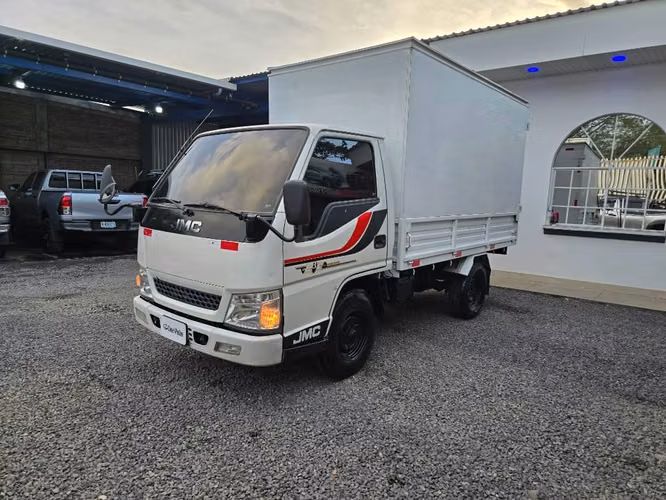 VENDO LINDO CAMIÓN J M C AÑO 2017 MECANICO - Imagen 3