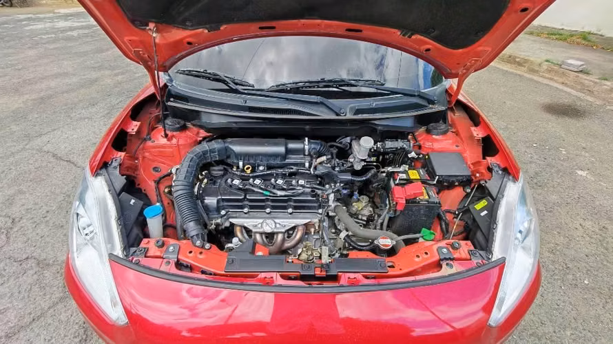 Suzuki Dzire mecánico full extras año 2025
