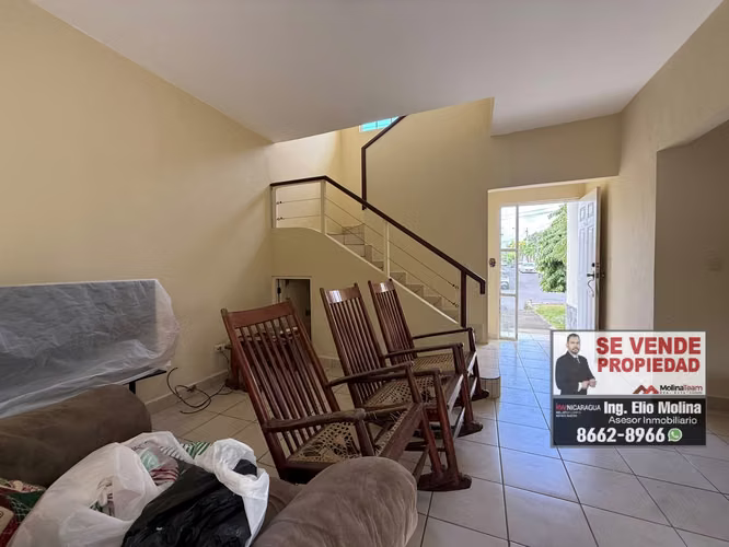 CASA DE DOS PISOS EN VENTA – RESIDENCIAL MONTECIELO | CARRETERA A MASAYA
