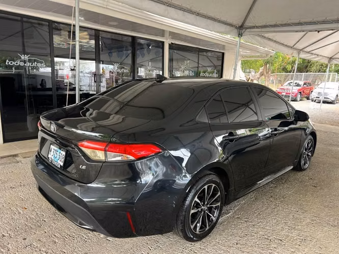 TOYOTA COROLLA LE AÑO 2020