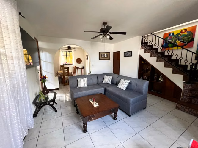 KC -  Apartamento amueblado en renta | Colonial Los Robles