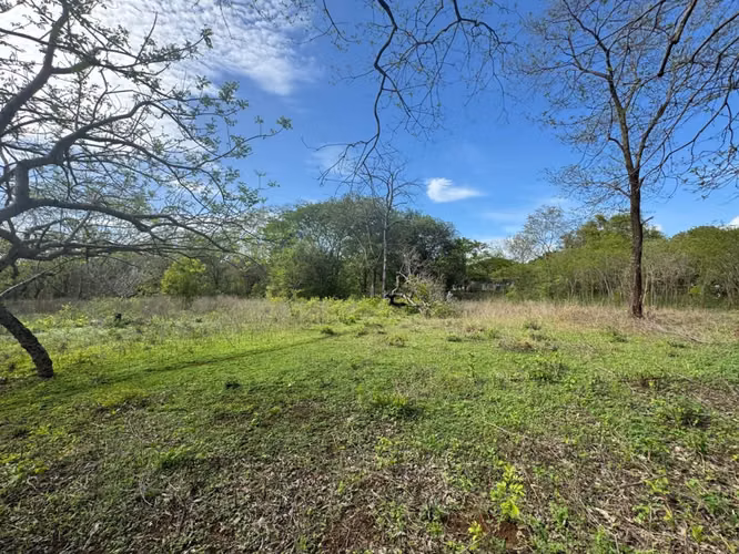 Venta de Terreno en Las Jaguitas - Imagen 3