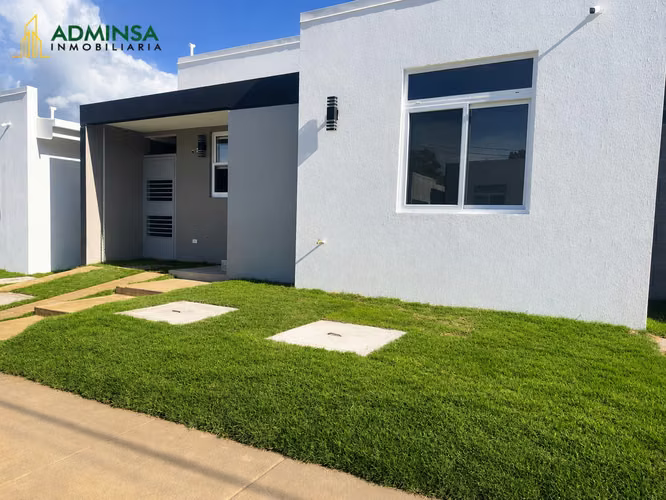 CASA EN RENTA – PRADERAS DE ESQUIPULAS