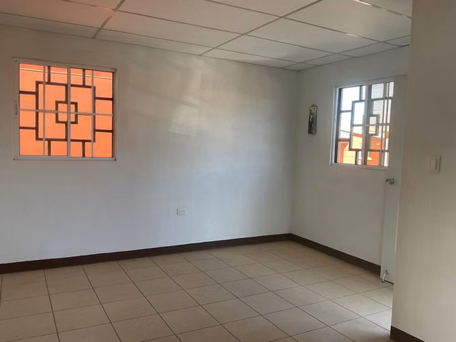  SE ALQUILA CASA NUEVA EN CIUDAD DORAL – V ETAPA - Imagen 3