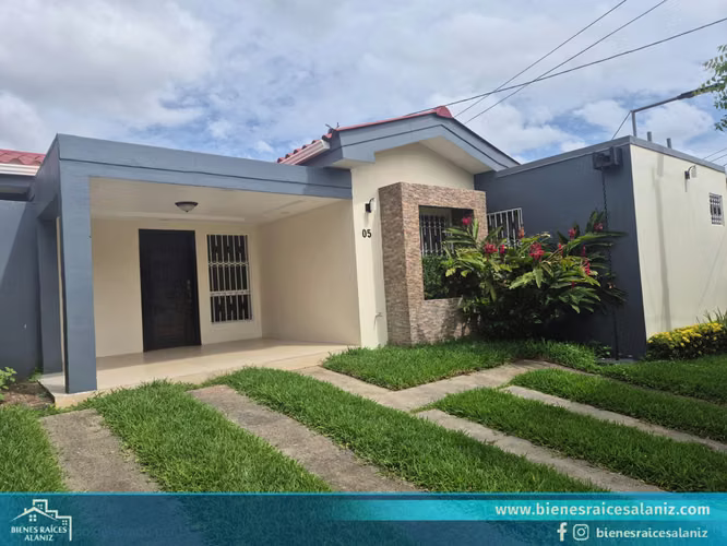 Vendo Casa en Carretera a Masaya - VZ