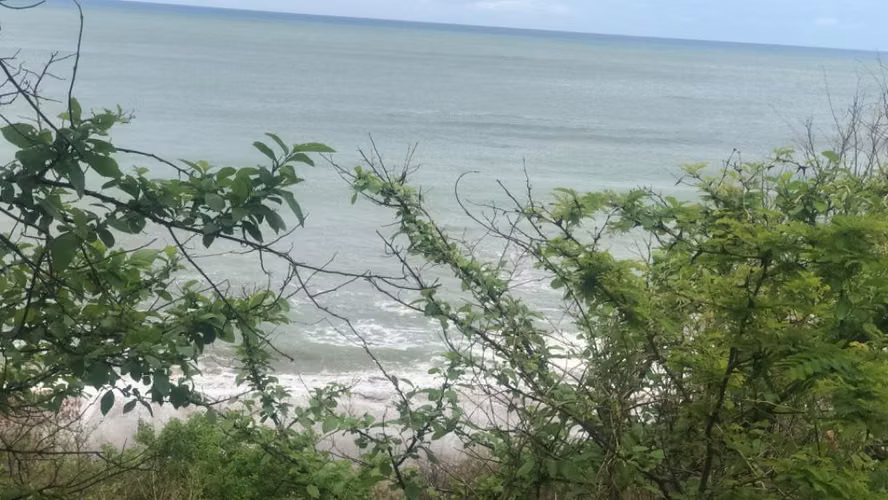 3 terrenos en huehuete