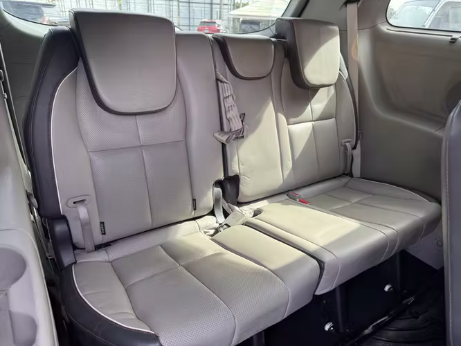 Kia carnival año 2018  full extras - Imagen 8