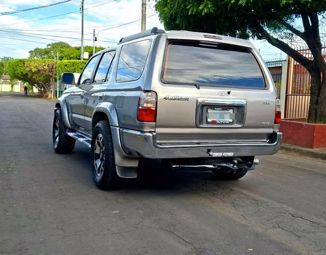 Toyota 4runner - Imagen 3