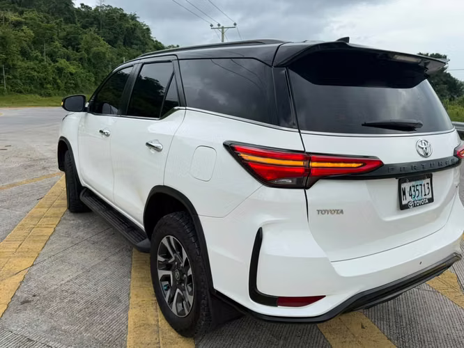 Toyota Fortuner Modelo 2026, Full Automática - Imagen 4