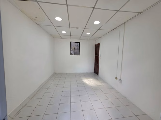 EG Renta de oficina en Bolonia - Imagen 10