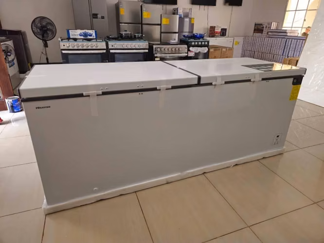 Frezer hisense de 702L - Imagen 4