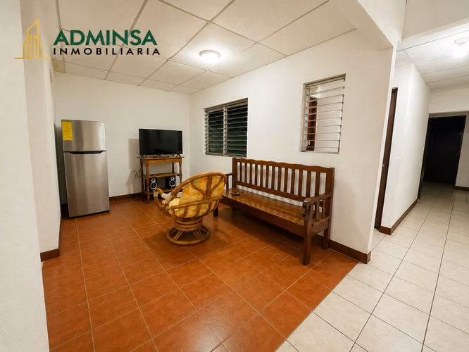 Villa Tiscapa ideal para tu hogar familiar y habitaciones para alquiler. - Imagen 3