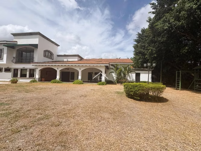 LL - Casa en Venta en Villa Fontana Sur - Imagen 9