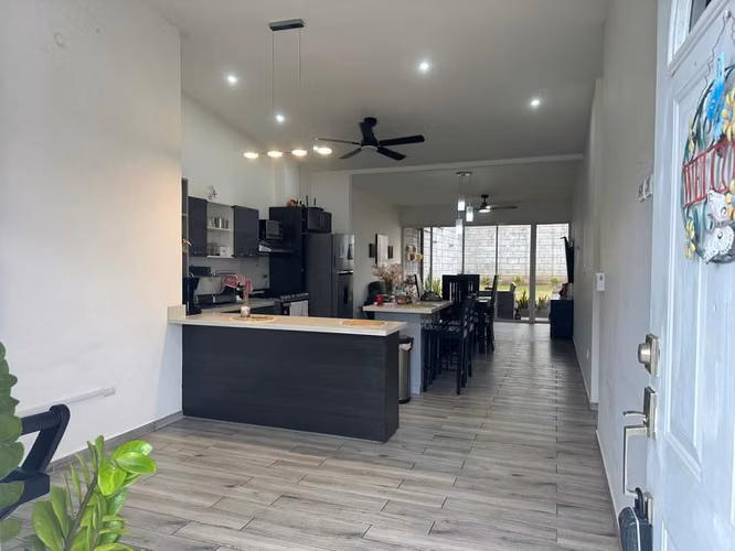 Venta de casa en Las Delicias Carretera Norte Managua - Imagen 6