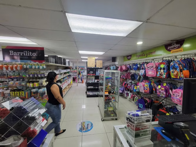 FH | Módulo Comercial en Renta | 299 m²