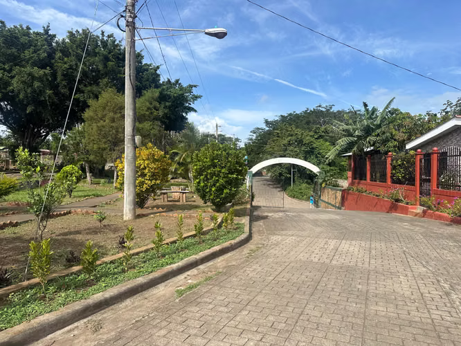 TERRENO EN VENTA – RESIDENCIAL LOS CIPRÉS, DIRIAMBA, CARAZO