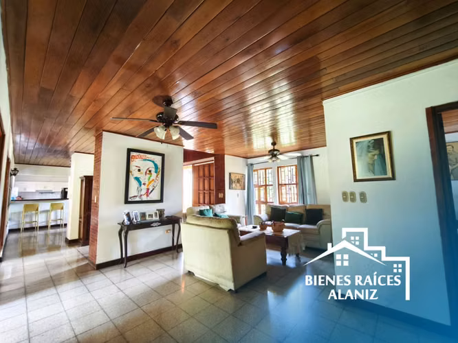 CASA EN VENTA en Reparto San Juan - Imagen 7