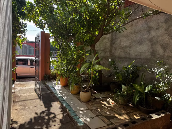 Casa en Venta – Residencial Las Delicias Precio de venta: US$72,000 — PRECIO FIJO - Imagen 4