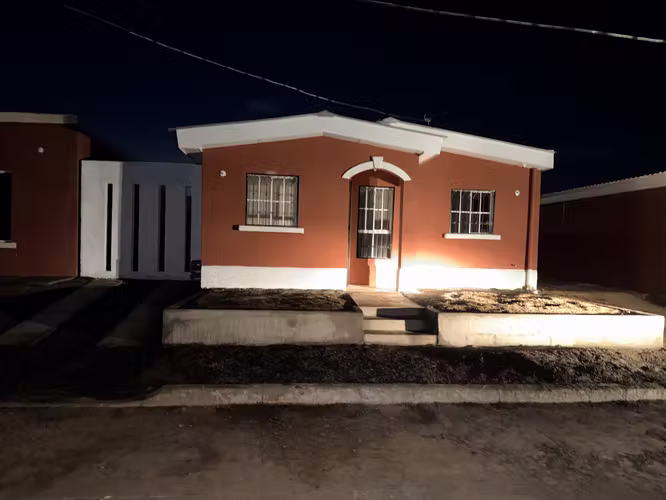 Se alquila casa en Ciudad Doral $285 - Imagen 7