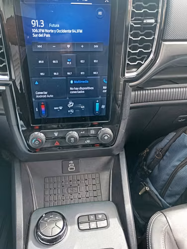 Ford Ranger 2023 automática. - Imagen 5