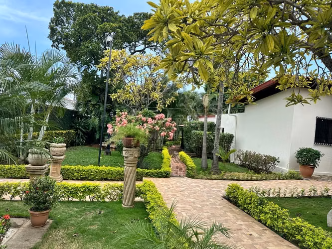 Casa en venta o alquiler en Santo Domingo - Imagen 15