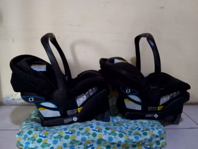 Asiento infantil para automóvil Graco Snugride 35 Lite LX