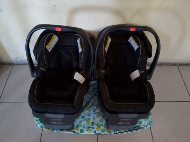 Asiento infantil para automóvil Graco Snugride 35 Lite LX