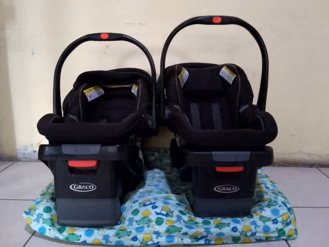 Asiento infantil para automóvil Graco Snugride 35 Lite LX