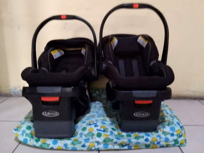 Asiento infantil para automóvil Graco Snugride 35 Lite LX
