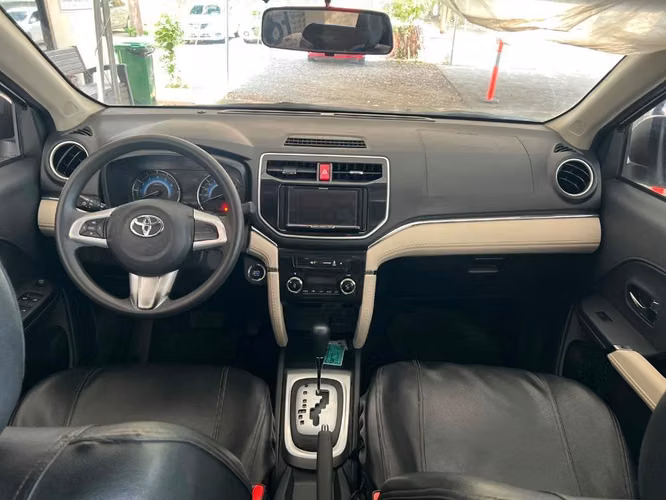 TOYOTA RUSH AÑO 2025 - Imagen 5