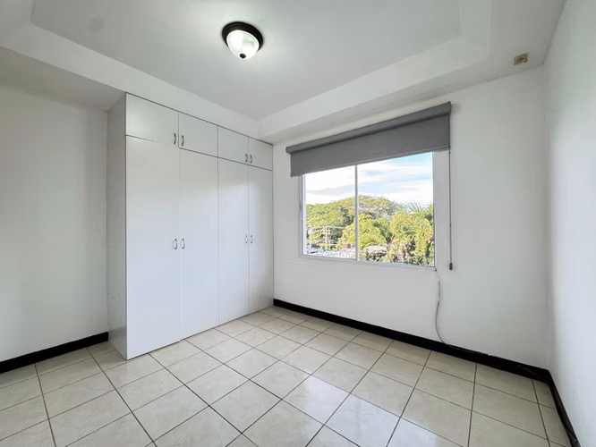 Alquiler de Apartamento en Villa Fontana - Imagen 17