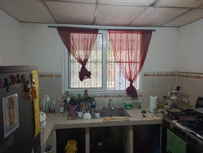 Venta de casa ampliada en Villa Sol - Imagen 5
