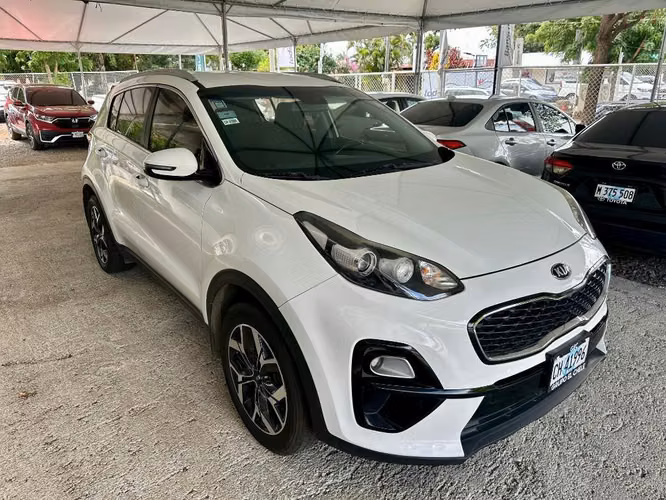 KIA SPORTAGE AÑO 2020