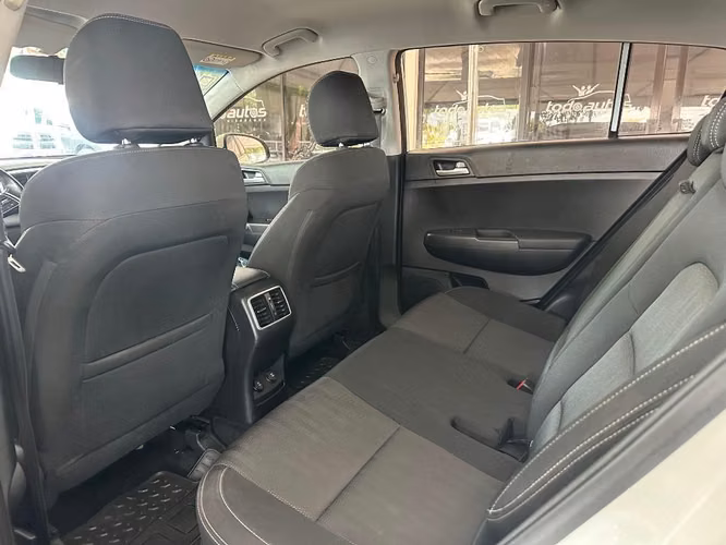 KIA SPORTAGE AÑO 2020